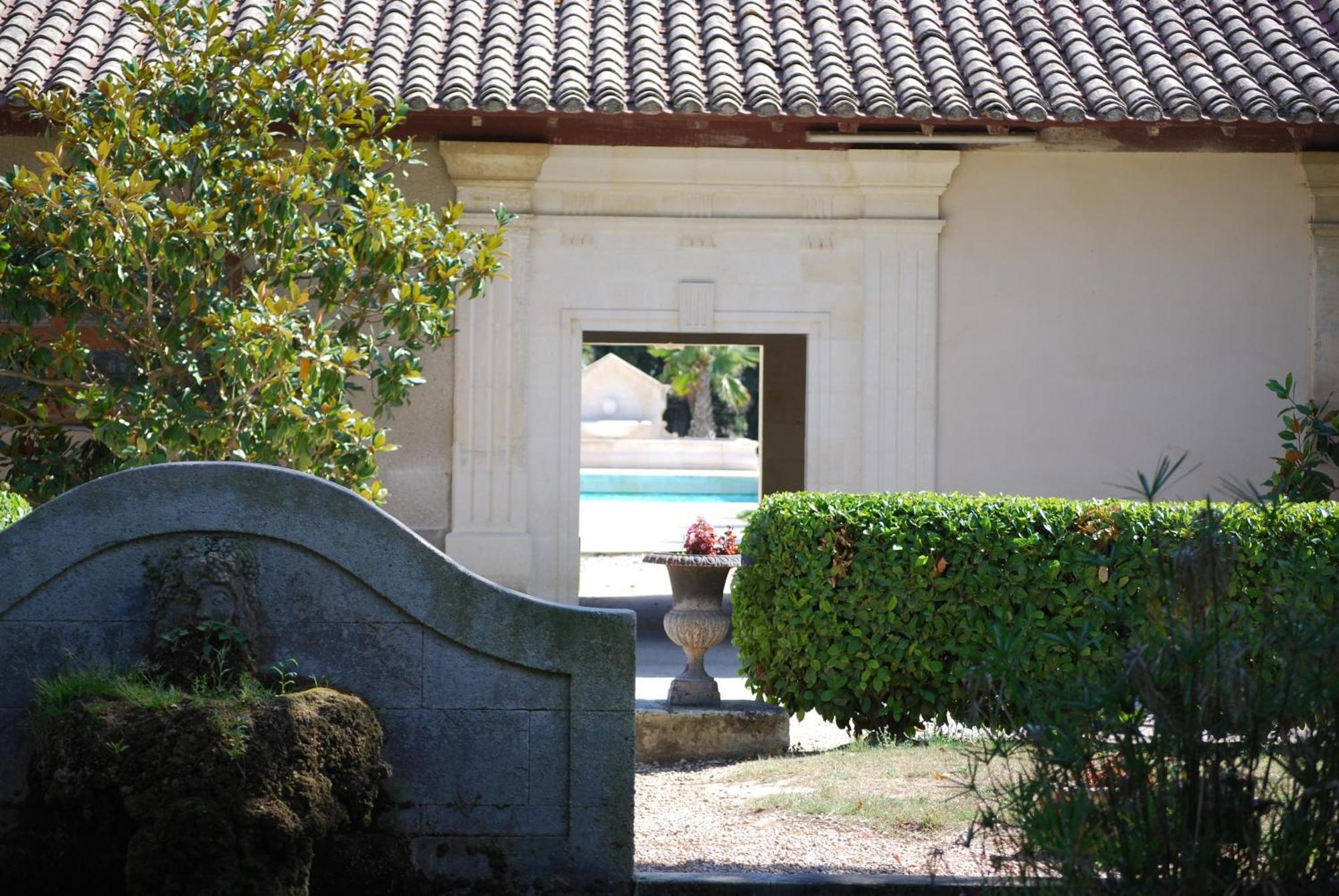 Domaine Du Grand Malherbes Aimargues Exterior foto