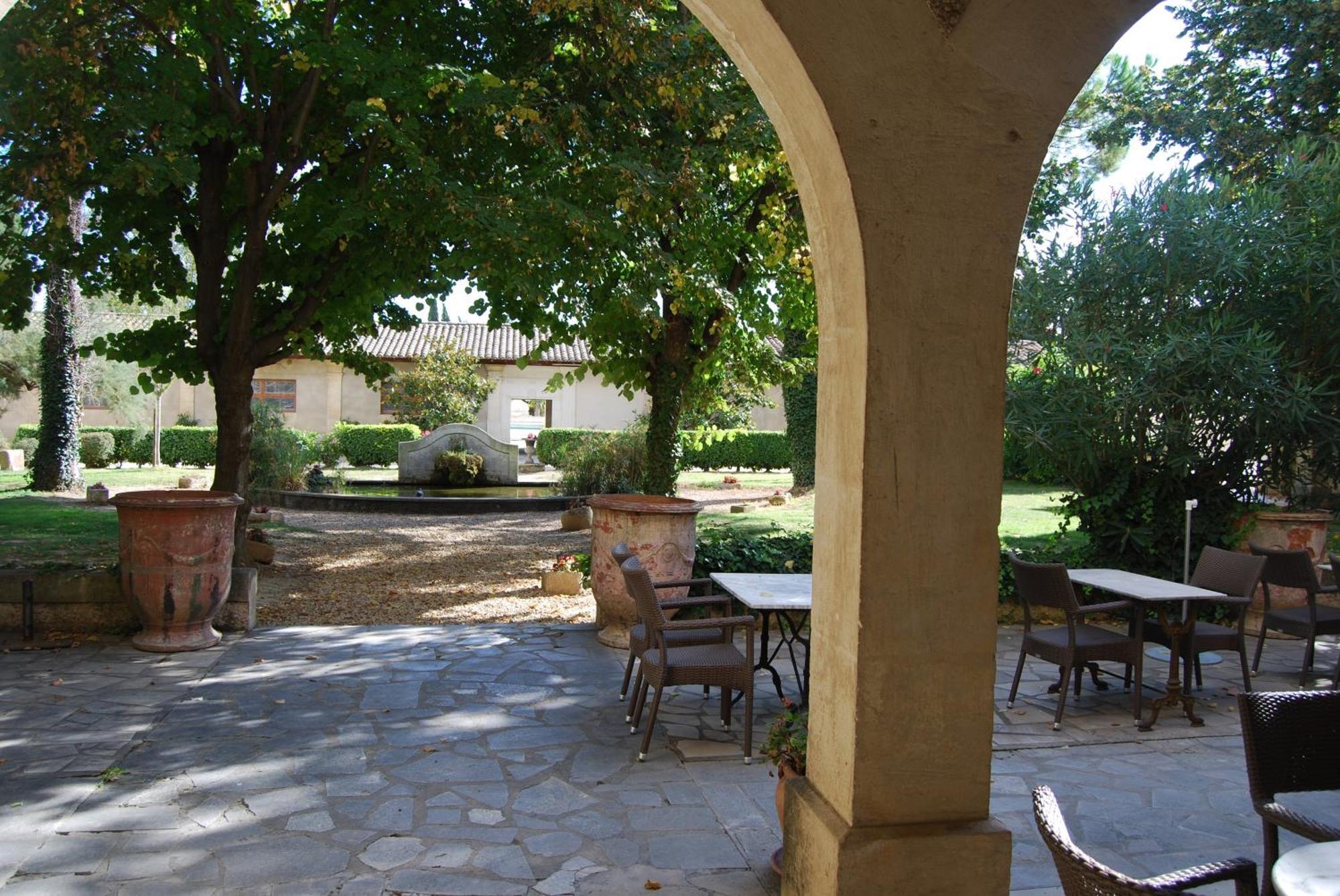 Domaine Du Grand Malherbes Aimargues Facilidades foto